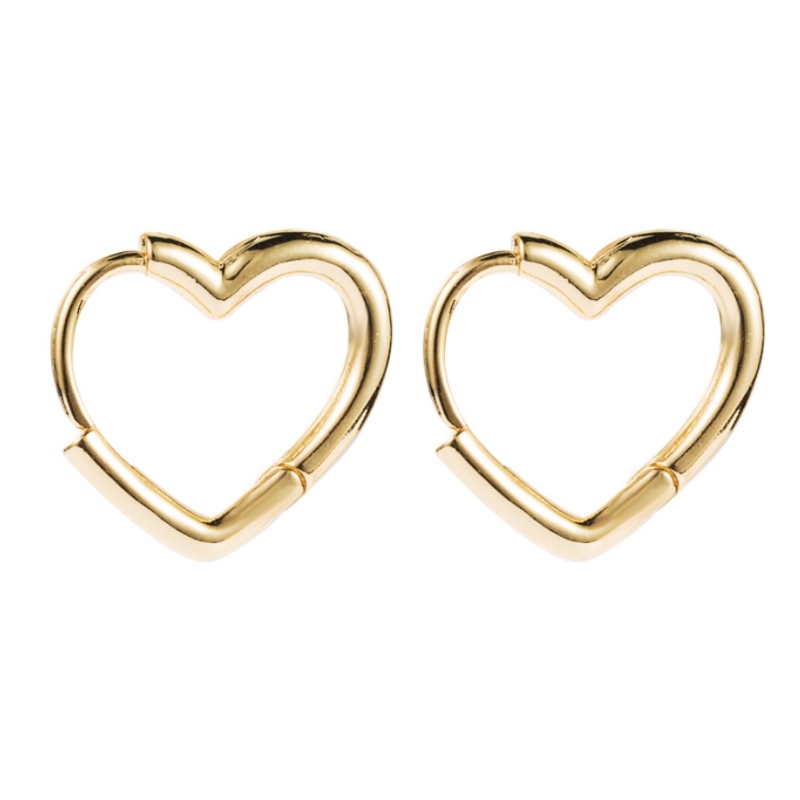 instrucciones transfronterizas europeas y americanas pendientes silvestres femeninos latón chapado en oro amor en forma de corazón pendientes exquisitos aretes de hip-hop